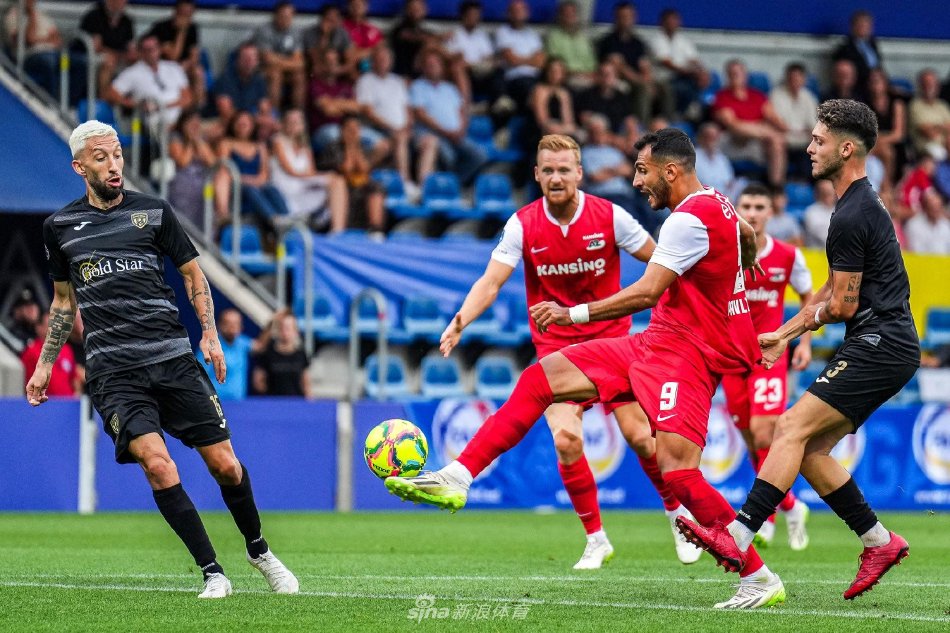 线球员接棒 线球员接棒